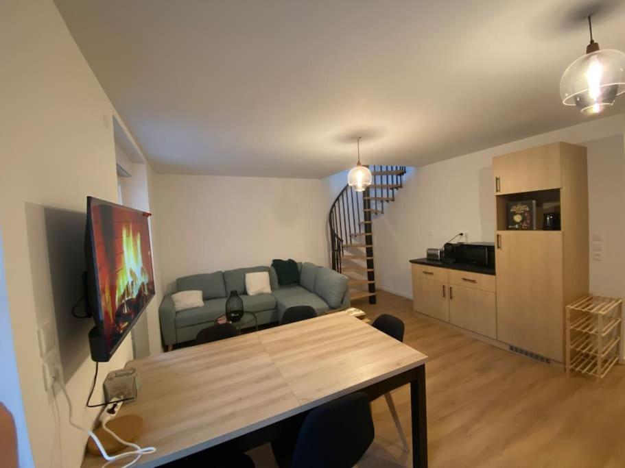 Appartement Chaleureux Au Pied Des Pistes Orbey Esterno foto